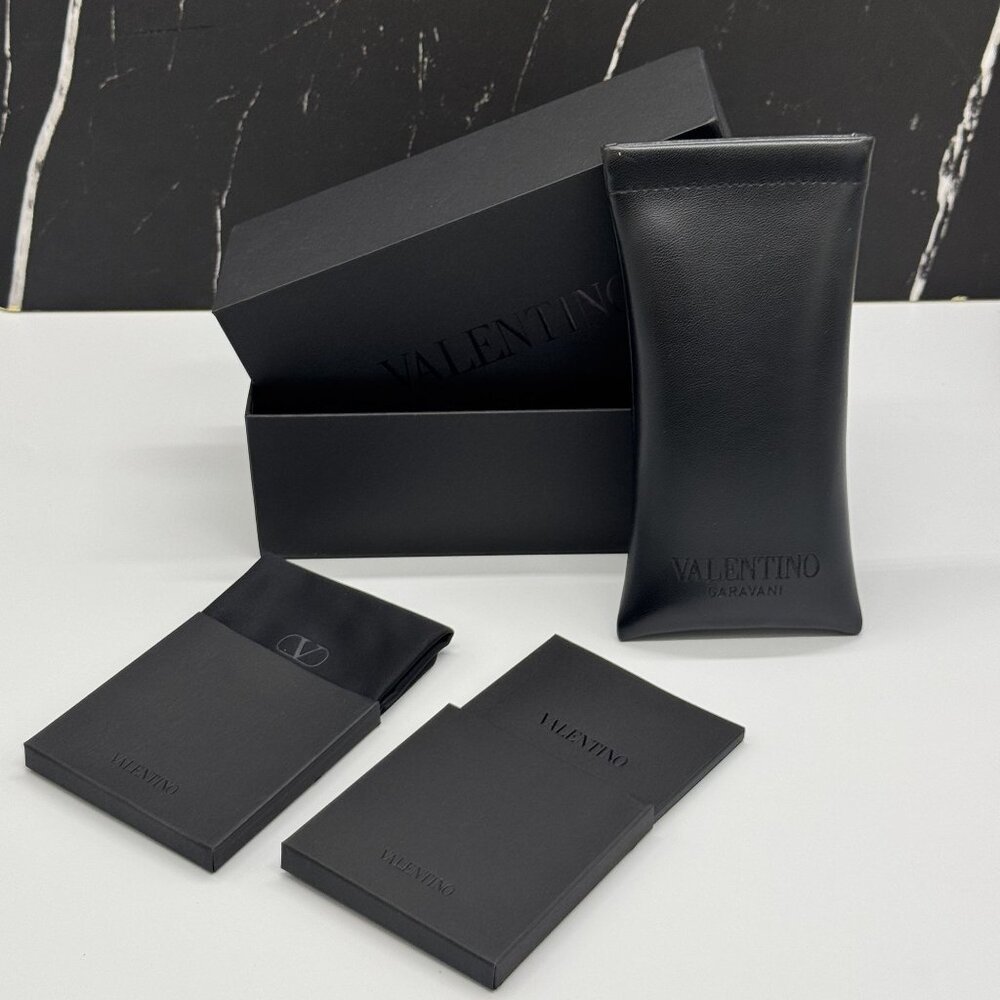 NEW VALENTINO VLS-168B SILVER BLUE UNISEX SUNGLASSES - Picture 9 of 9